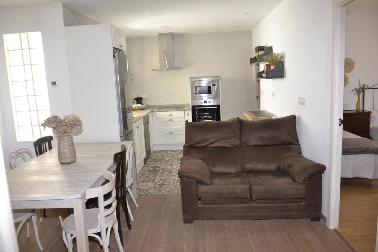 Savala House Leon Villa ภายนอก รูปภาพ